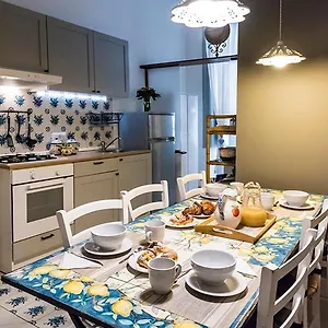 Panzió La Casa Napoletana - Ls