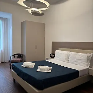 https://enjoy-milano-skyline.italymilanhotels.net