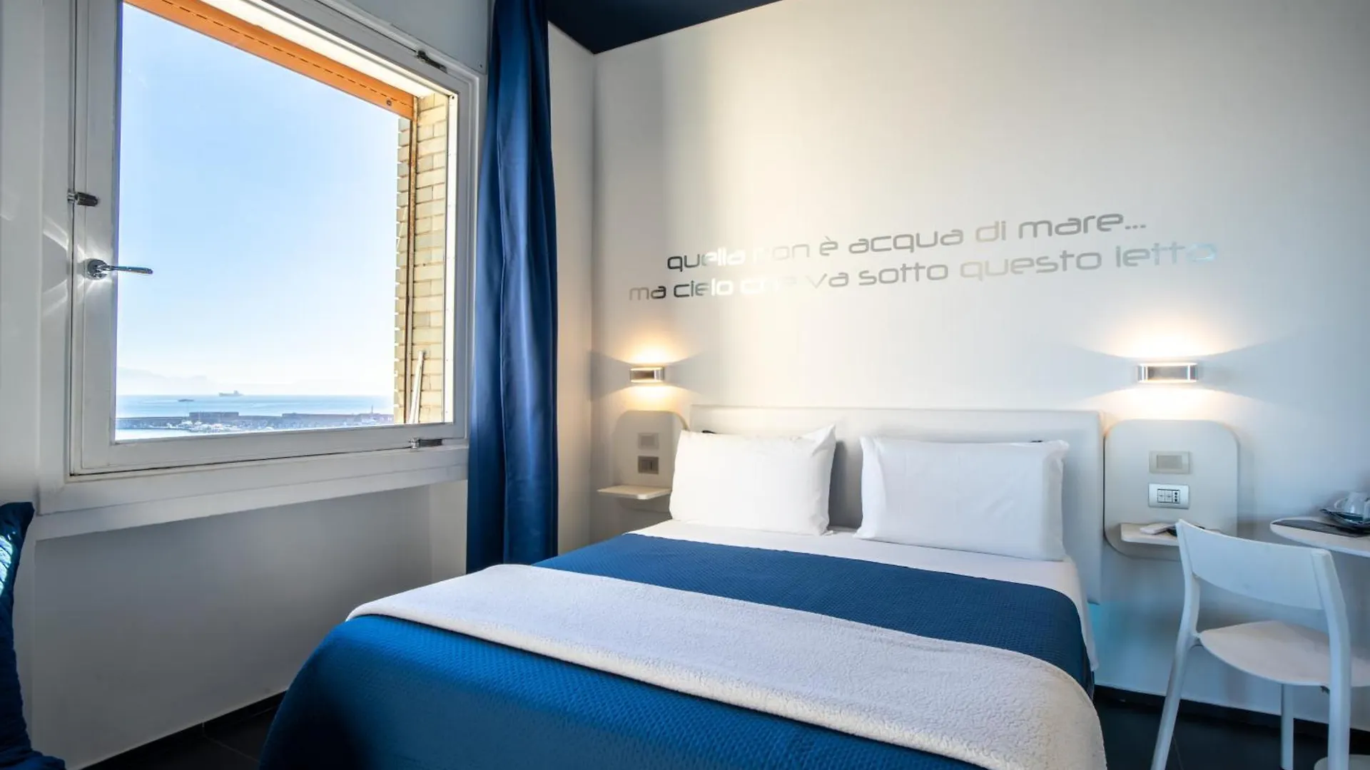 Bed & Breakfast Skyhouse Beverello Naples