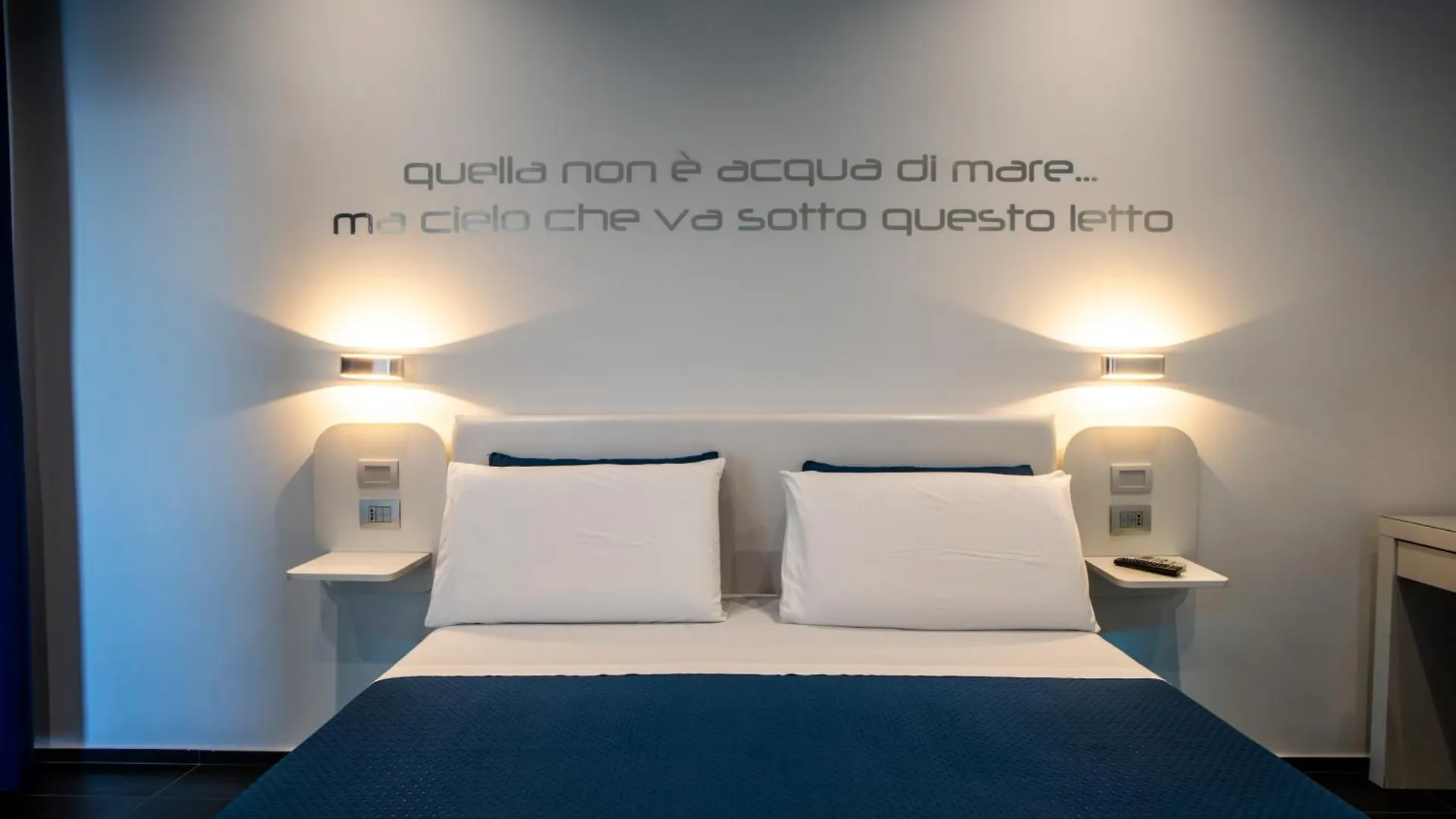 Bed & Breakfast Skyhouse Beverello Naples