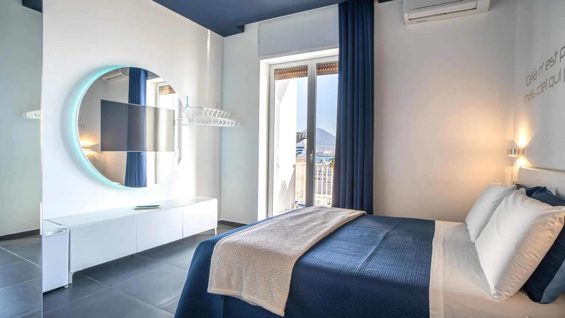 Bed & Breakfast Skyhouse Beverello Naples